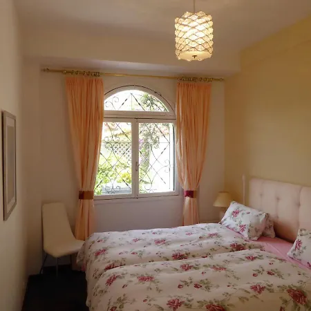 Erika Madeira アパート *